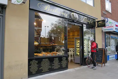 Martins Bakery photo 2