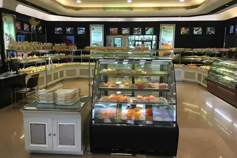 Martins Bakery photo 1